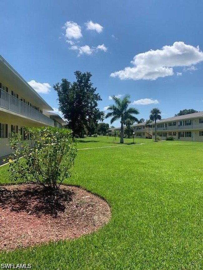 Building Photo - ANNUAL RENTAL - 2 BED/1 BATH IN POINCIANA