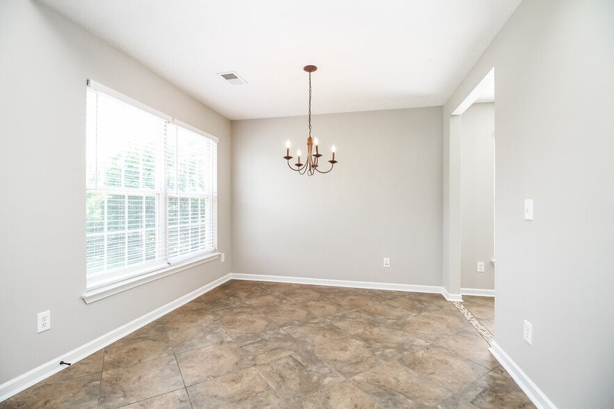 Building Photo - 2963 Buckner Ln