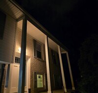 Building Photo - 3840 Windsor Gate Rd