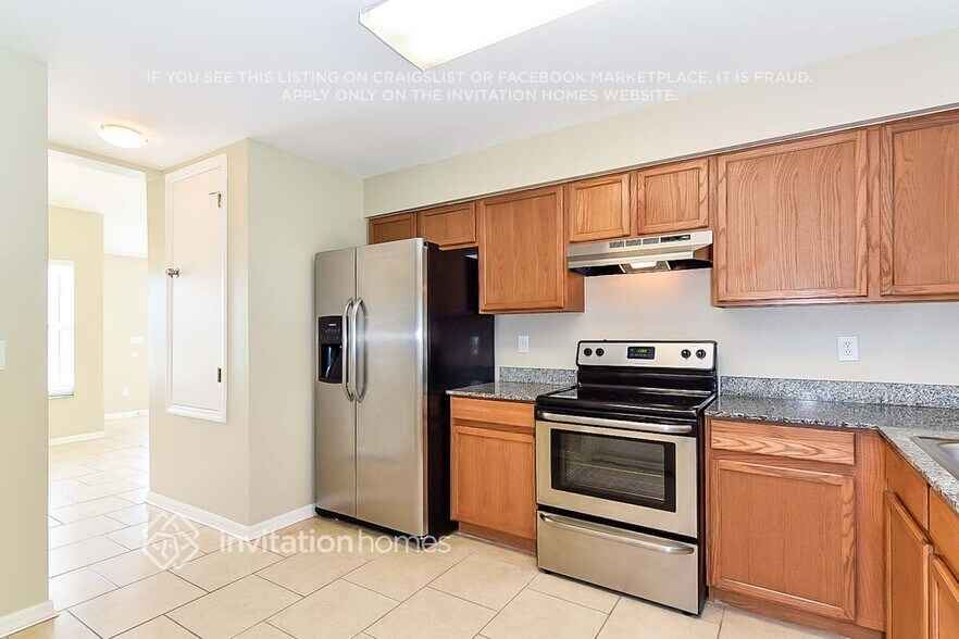 Building Photo - 11721 Brenford Crest Dr