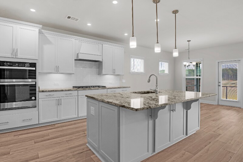 Building Photo - 340 Dendron Dr
