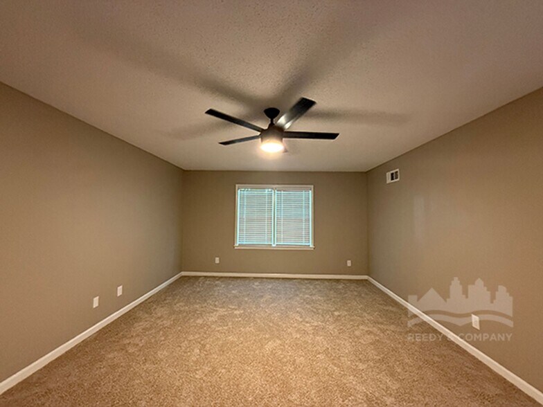 Building Photo - Welcome to your dream home in the heart of...