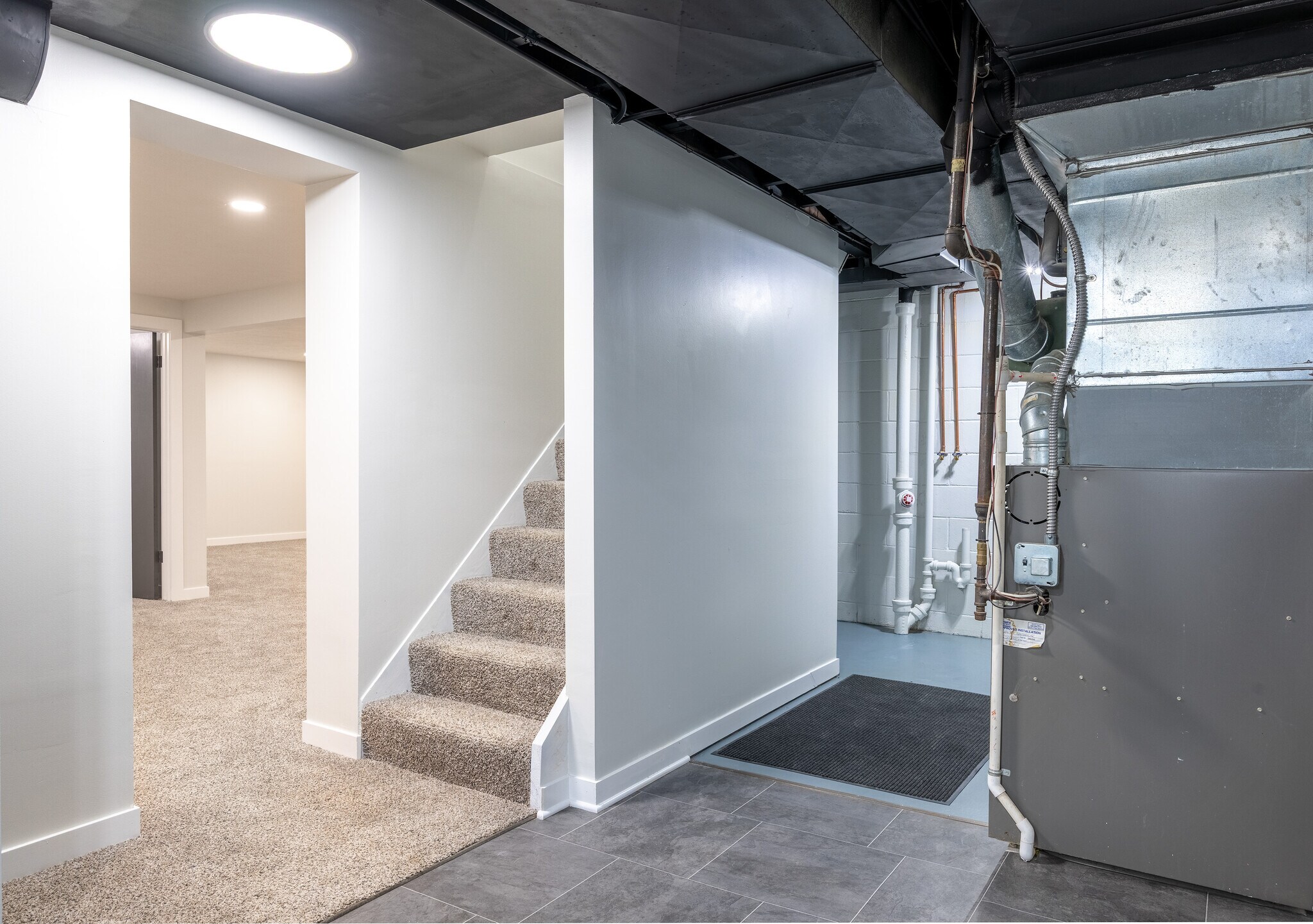 Building Photo - 4670 Frederick St