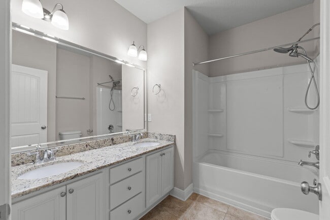 Building Photo - 523 Gadwell St