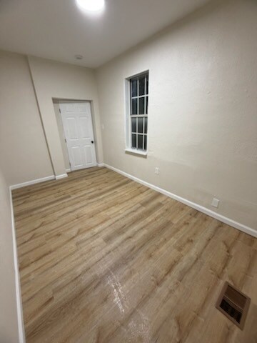 Building Photo - 76 Cortina Way