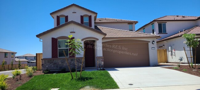 Primary Photo - Corvara II @ Campus Oaks - 4 Bed, 3 Bath -...