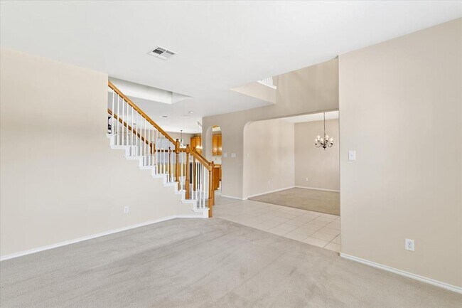 Building Photo - 207 Colby Ln