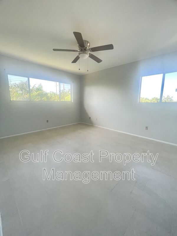 Building Photo - 6492 Royal Woods Dr