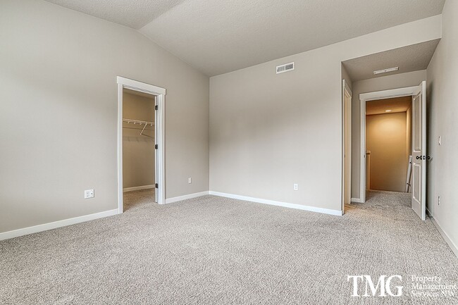 Building Photo - New Construction 3 Bed 2.5 Bath Townhome i...