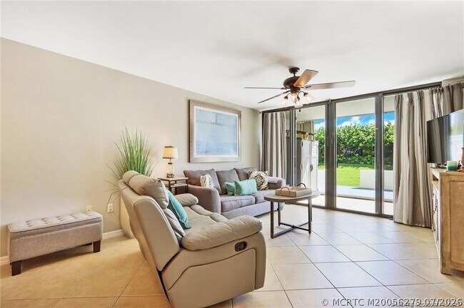 Building Photo - 10600 S Ocean Dr