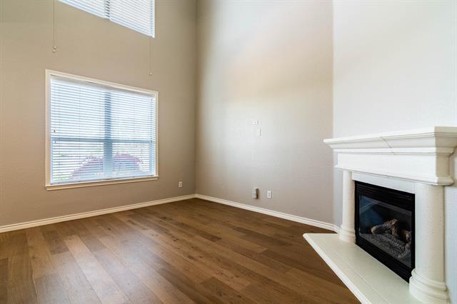 Building Photo - 316 Mozart Way