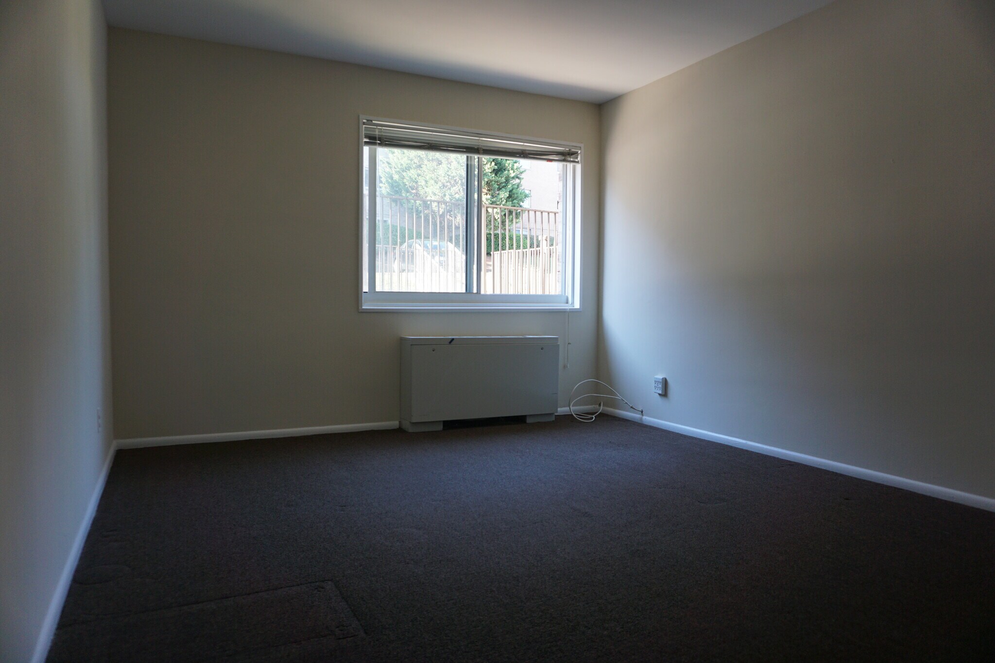 Building Photo - 4330 Hartwick road