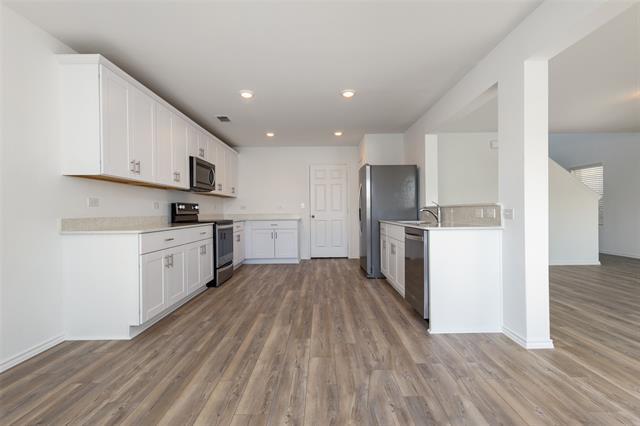 Building Photo - 855 Breakwater Dr
