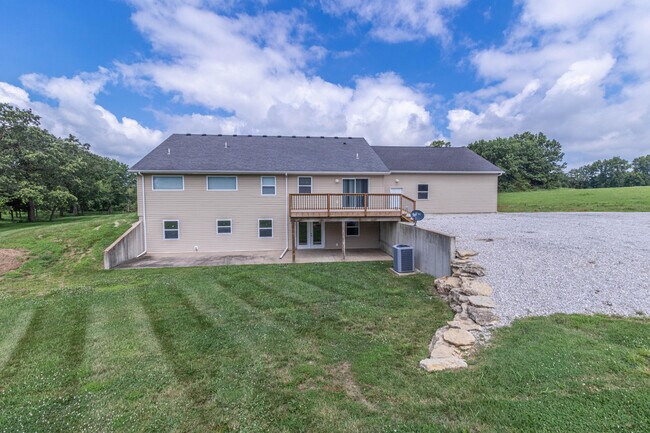 Building Photo - 7700 N Ballew Rd
