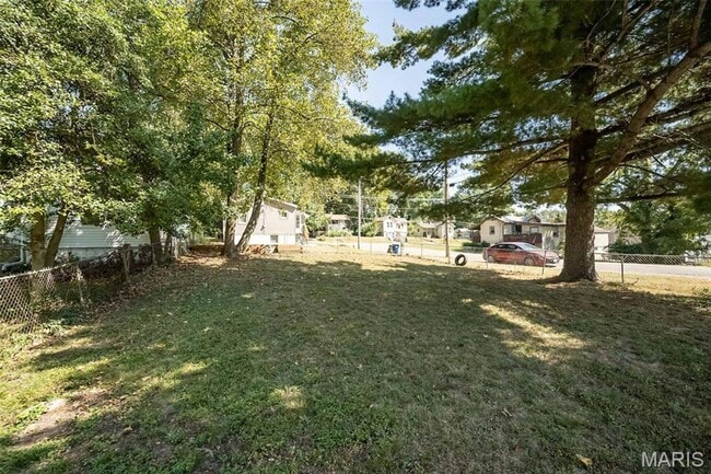 Building Photo - 8600 Betty Lee Ave