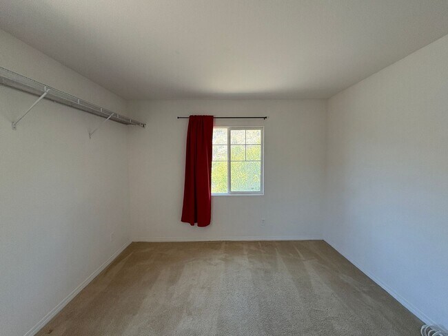 Building Photo - Welcome to this beautiful, light-filled ho...