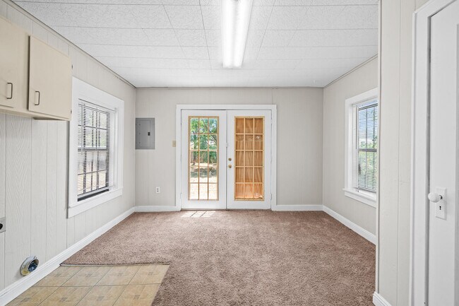 Building Photo - 2313 20th St