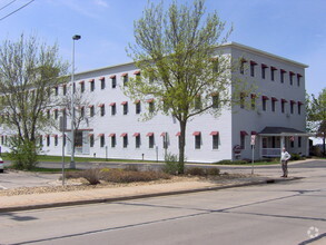 Building Photo - Pioneer Point