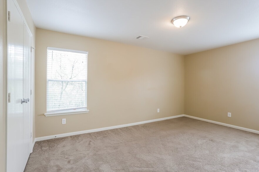Building Photo - 20826 Bonham Park Ln