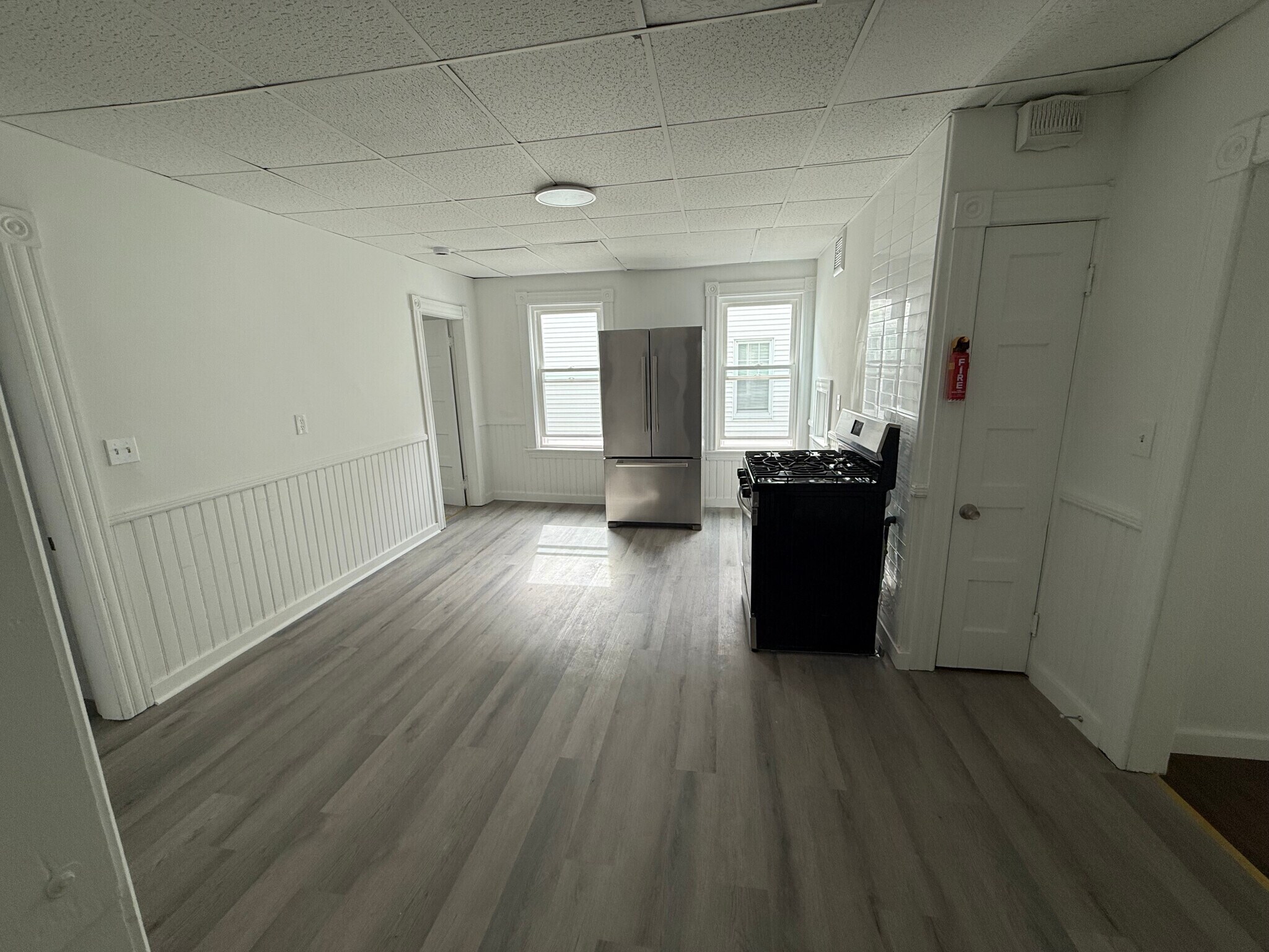 Building Photo - 25 Wyman St