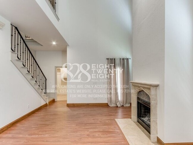 Building Photo - *TOURING NOW!* Spacious Two-Story Brick Brookhaven Beauty 3 Bed/2.5 Bath with All the Extras!