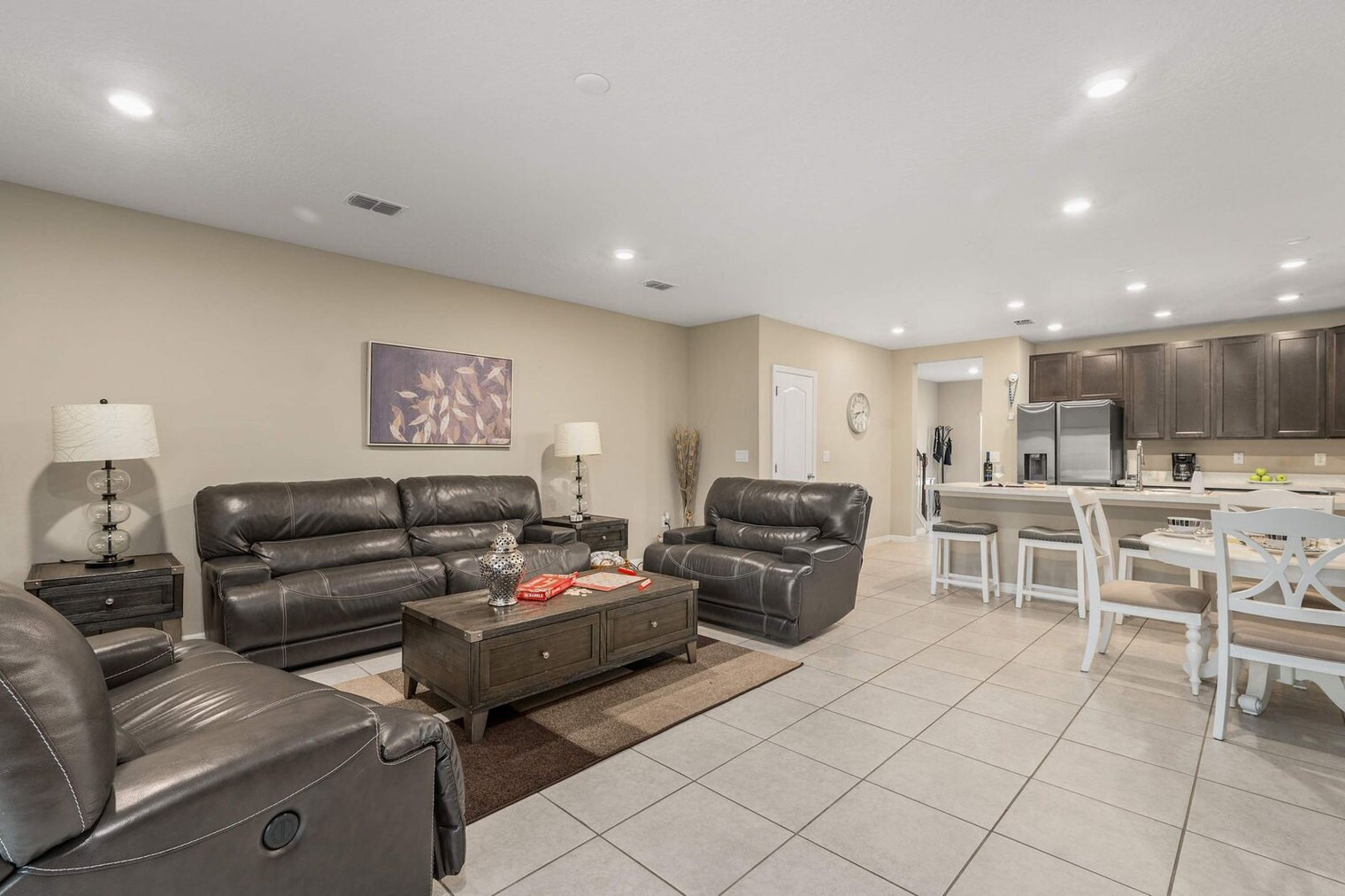 Building Photo - 4831 Coral Castle Dr.
