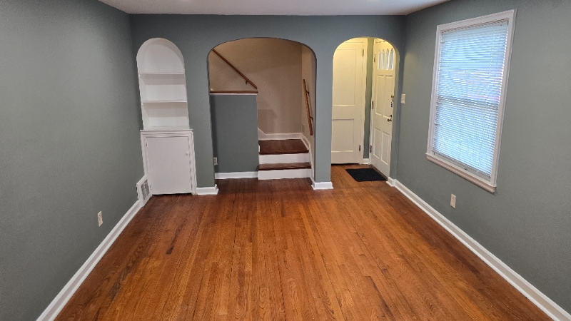 Building Photo - 1013 Bon Air Dr