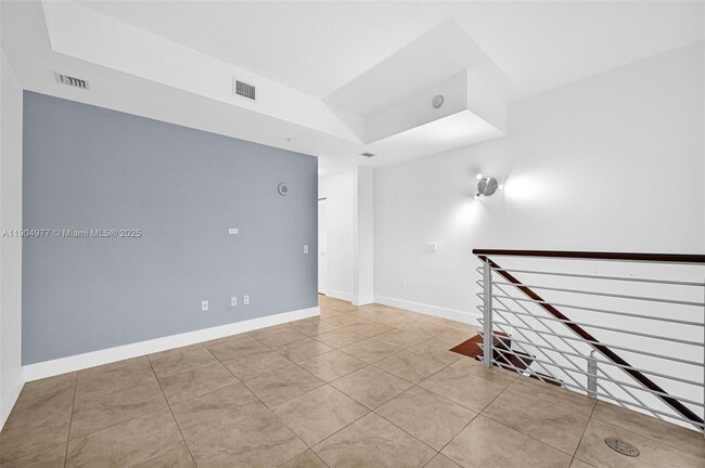 Building Photo - 41 SE 5th St