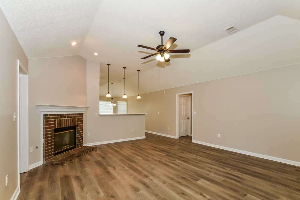 Building Photo - 7100 Hunter's Horn Dr