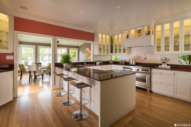 Building Photo - 30 Santa Clara Ave