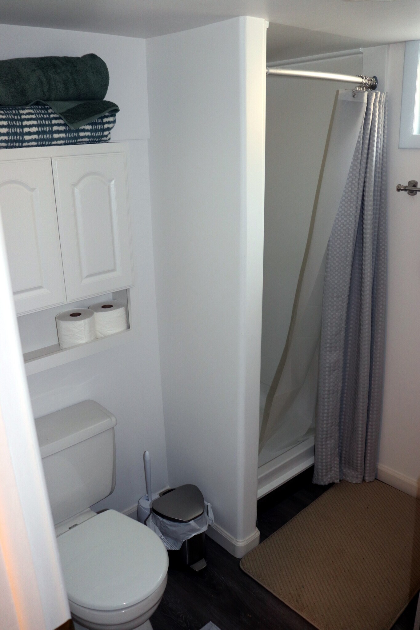 Bathroom - 2021 11th Ave N