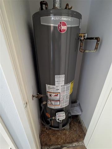 Building Photo - 2827 Cross Timbers Dr