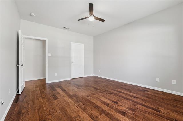 Building Photo - 575 S Virginia Hills Dr