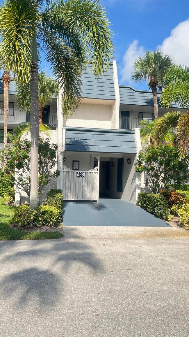 Building Photo - 4381 Trevi Ct