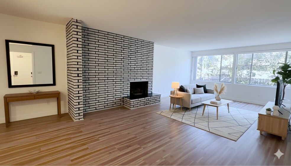 Interior Photo - The Continental Arcadia