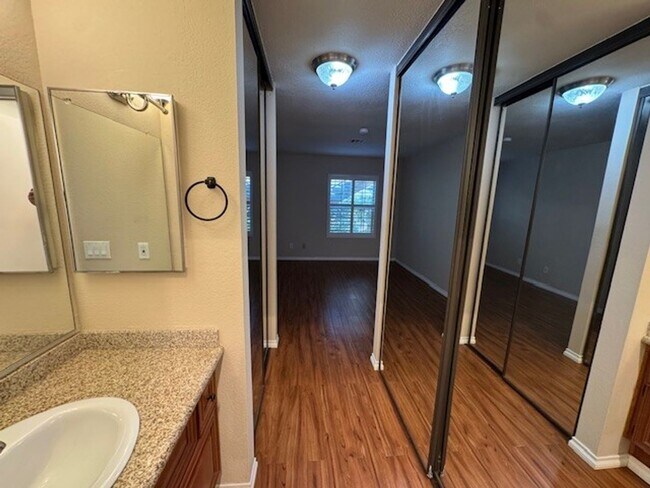 Building Photo - Beautiful & Private Condo in the Sought-After Terra Vista Community