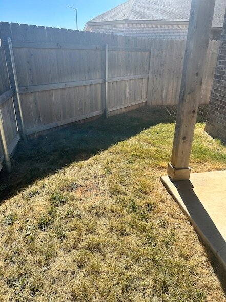 Building Photo - 5517 Lehigh St