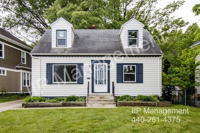 Primary Photo - 2400 Noble Rd