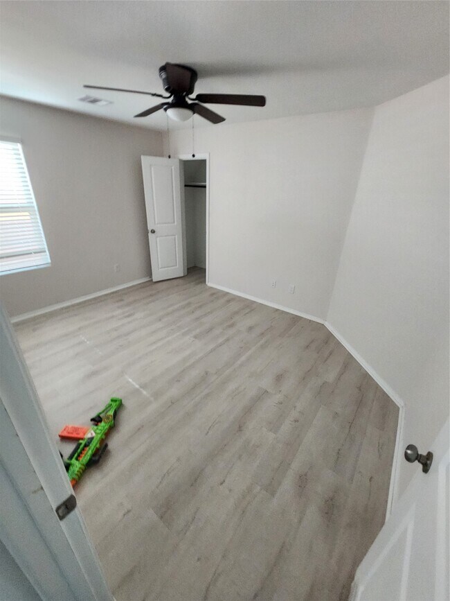 Building Photo - 18419 Cobalt Cove Ln