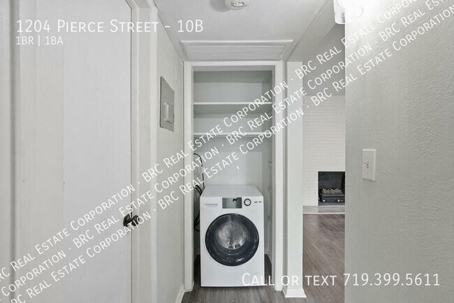 Building Photo - 1204 Pierce St