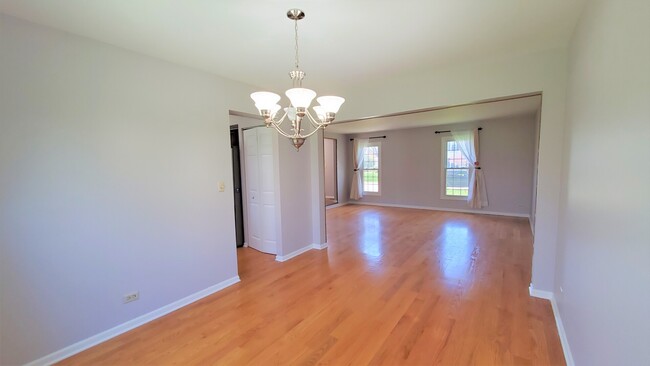 Building Photo - 2610 Arrowwood Ln