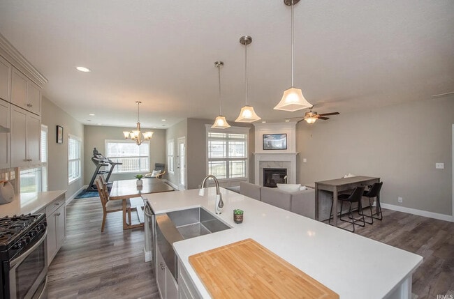 Building Photo - 2855 Needletail Dr