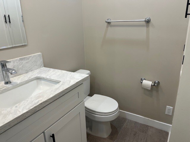 Building Photo - 705 Brent Ave