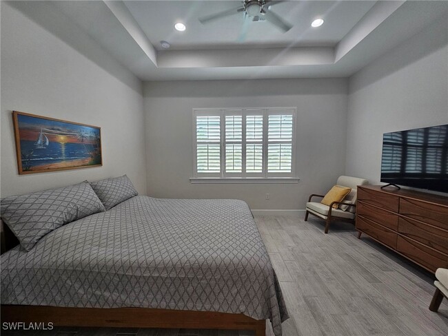 Building Photo - 6839 Saona CT