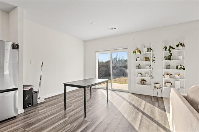 Building Photo - 2305 Frio River Rd