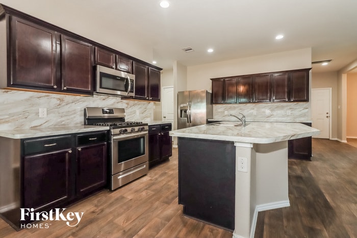 Building Photo - 21235 Bellaria Summit Trail