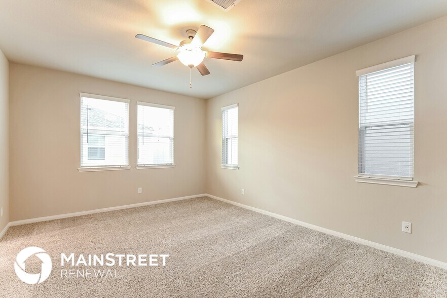 Building Photo - 9811 Falling Fern Ln