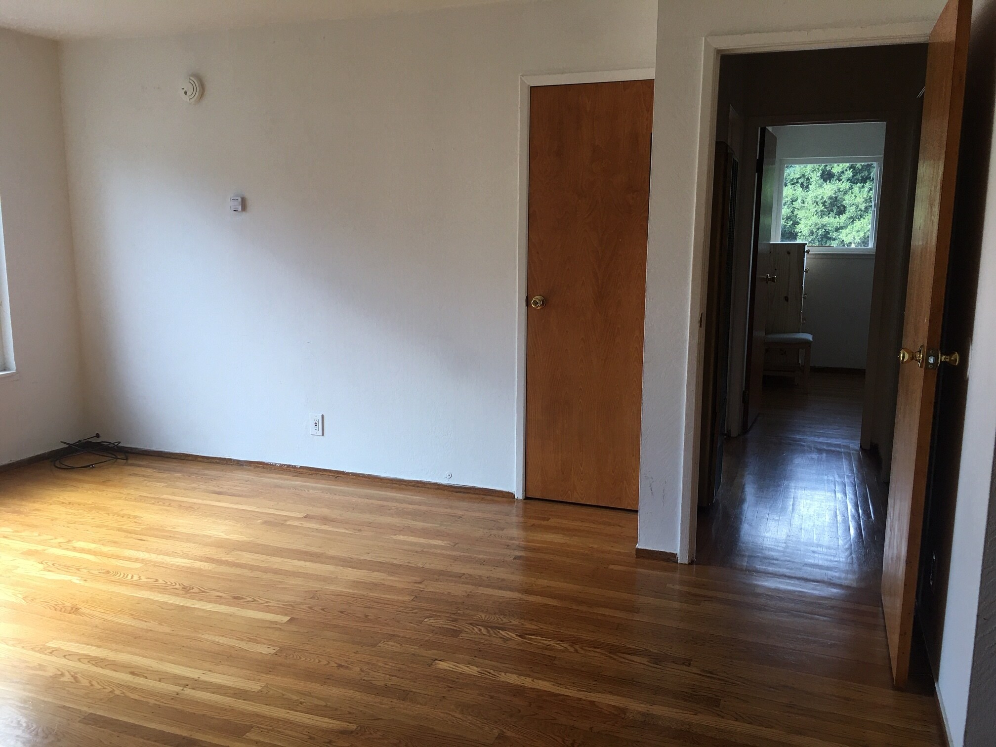 Building Photo - 1730 Stuart St