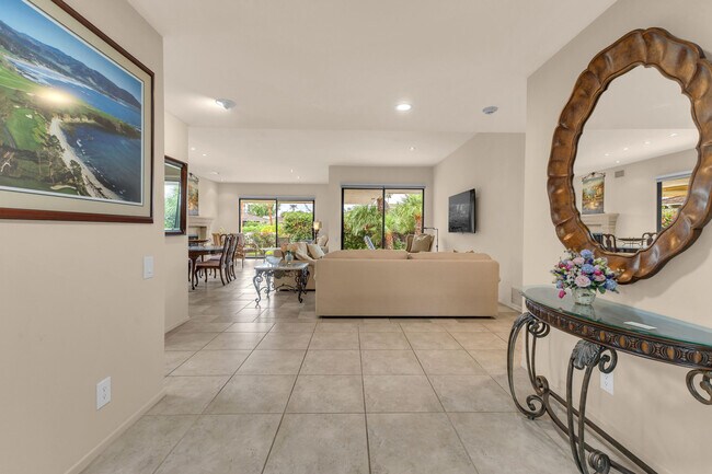 Building Photo - 31 Stanford Dr