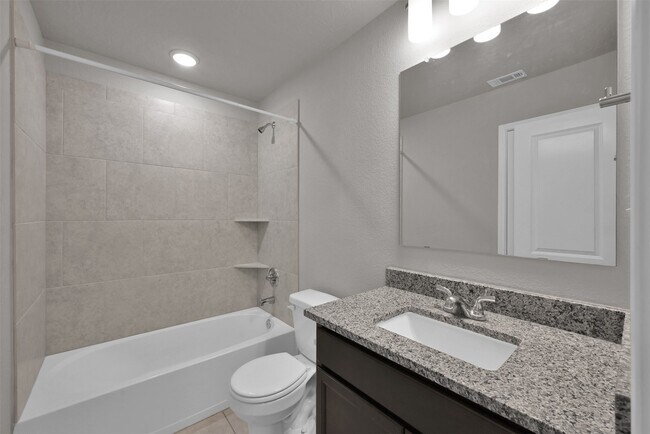 Building Photo - 14367 N Summerchase Cir